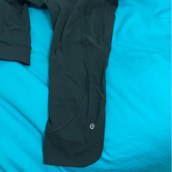 Lululemon FULL ON LUXTREME Crop (19") Grey - Picture 7 of 12